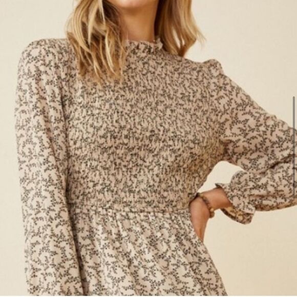 Midi Tier Dress Size Large - Picture 5 of 6